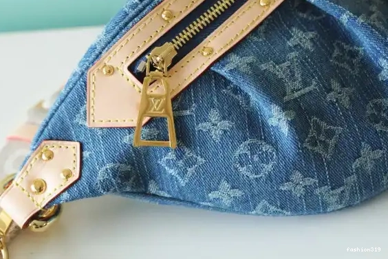 LOUIS VUITTON Rise High 0502